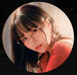 坂口杏里さん、真っ赤な口紅と金髪ロングヘアで夜のお店へ出勤「家族の