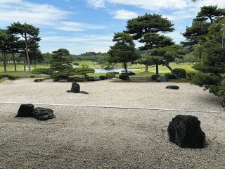 いなべ・菰野の庭園を巡りませんか　10月25日にバスツアー開催、参加者募集