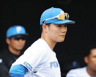 楽天、吉野創士と前田銀治の背番号をそれぞれ変更：中日スポーツ・東京