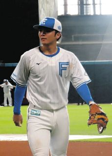 日本ハム・野村佑希、二塁再挑戦で志願の早出特守 『早速行動』支持の