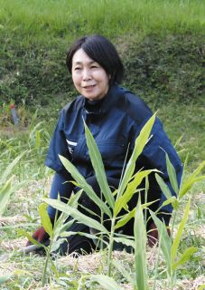 ＜みえ人模様＞　津の耕作放棄地を活用する団体代表・東尾由美さん　里山の畑を次世代に