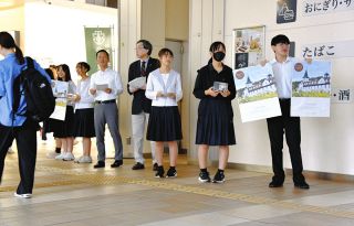 多治見修道院「耐震調査し残して」　隣接の多治見北高生らも募金に協力「学校と修道院はセット」