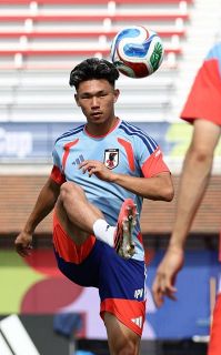 サッカー イタリア セリエ Aペルージャ 中田英寿ユニフォーム L 胸に、日本を。』 イタリアセリエC・ペルージャ、ユニホーム胸