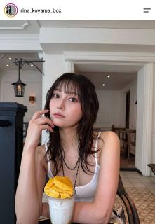 ◇上村愛子、直筆サインとともに離婚を発表【写真】：中日スポーツ