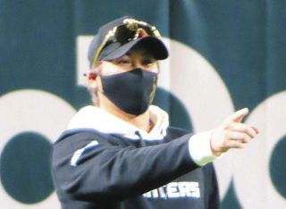 NPB公認　硬式バット　巨人湯浅大　新品未使用 20歳の巨人・湯浅「1番・二塁」でプロ初スタメン：中日スポーツ・東京