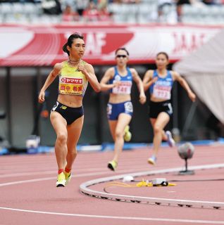 青学大4年の太田蒼生、中間地点通過は1時間1分19秒、日本人トップの7位