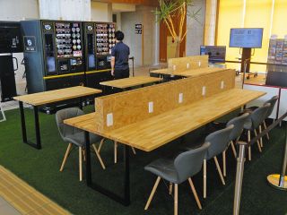 店員のいない喫茶店が役場に誕生　三重県木曽岬町で公共スペース有効活用、クーリングシェルターにも