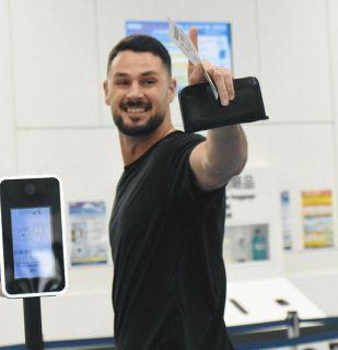 中日、今季の昇竜ユニホーム「第2弾」発表 モデルは徳川家康 着用の