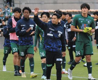 高校サッカー】神村学園、10人目まで突入したPK戦を制し「夏冬2冠」に