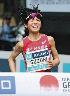 女子マラソン代表・鈴木亜由子が１年後の８・７札幌へ「五輪が希望という明かりを持って頑張りたい」11月の駅伝から準備を