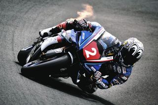 岡田忠之さんの長男がデビューへ：中日スポーツ・東京中日スポーツ
