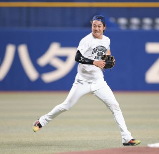 中日ドラゴンズ 石垣雅海 プロ初本塁打記念直筆サイン入りフォト 中日ドラゴンズ 石垣雅海 プロ初本塁打記念直筆サイン入りフォト 中日
