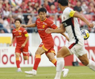 ま*ラ様 和泉竜司 必見！センスと強さを兼ね備えた頼れる背番号「7」🔥 躍動する
