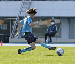 青森山田が2大会ぶり4度目V…快進撃の近江振り切り高校2冠【高校