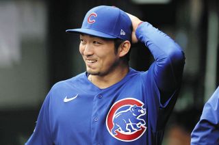 【MLB】鈴木誠也、本塁上の土を手で払って話題に 直後の長打に「正しい行いをすれば、こういう二塁打を打たせてくれる」