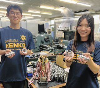 師とともに 色絵磁器に情熱 追悼・海部公子さん：北陸中日新聞Web