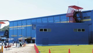 アポロ計画の石や砂展示　かかみがはら航空宇宙博物館に新棟オープン