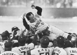 1985年、阪神を日本一に導いた『岡山の改心』…今年の交流戦でも大きな《分岐点》となる試合の《勝ち方》があった