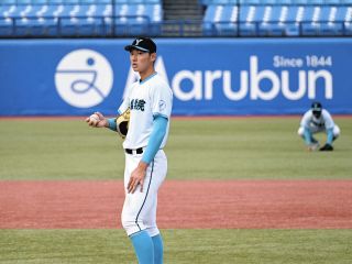 東京D合同練習会のノッカーは井端弘和さん 現役時代さながらのバット