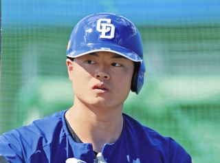 「うっわあぁぁ～～！」「5階席に飛ばすの納得」25発の中日・細川成也、ノースリーブで“丸太”腕、ファン熱視線「触りたい」「癒される。凄い腕」