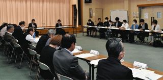 津・白山地域の５小学校、統合議論の行方は？　在り方検討委初会合、選択肢を協議
