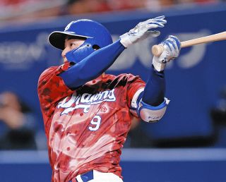 松坂大輔の背番号「18」を引き継いだ中日・梅津、寂しさと決意 「僕が