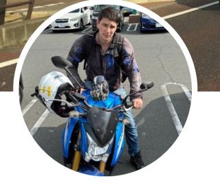 登録者49万人超えのロシア人バイクYoutuber、大型トラックの免許取得を報告「ならず者ならずにがんばってみます」