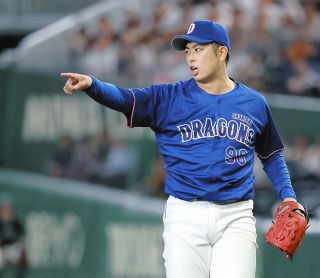 中日】今季の本拠地1号は山下斐紹！7回石山から3ラン パンチ力を