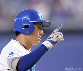 中日―巨人　上林