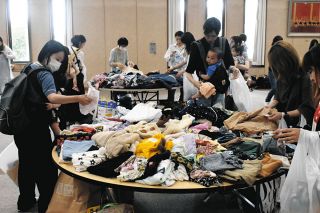 「子ども用品リユース市」沸騰　阿久比町、無償提供で家計お助け