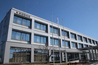 大型トラックと正面衝突、軽バンの43歳死亡　三重県鈴鹿市の国道