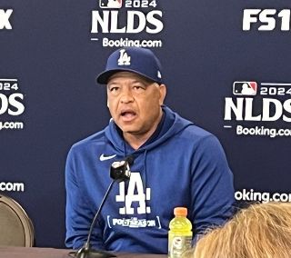 大谷翔平 50 50 心地よ 達成記念品 数量限定 ボール (黒