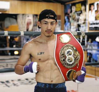 ボクシング】坪井智也、不完全燃焼の結末…ゲバラのアクシデントで無効