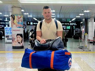 楽天、新外国人ルーク・ボイトが来日　ア・リーグの元本塁打王「来日できてとてもエキサイト」