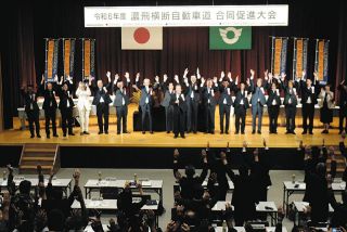 「リニア駅の中津川から郡上まで結ぶ」　濃飛横断自動車道の早期整備へ要望書提出