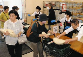 岐阜でも備蓄米の店頭販売　多治見市などのバローで5キロ2160円、すぐ完売
