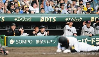 阪神・岡田監督、胴上げが“グレードアップ”していた「ホントに 阪神・岡田監督、胴上げが“グレードアップ”していた「ホントに