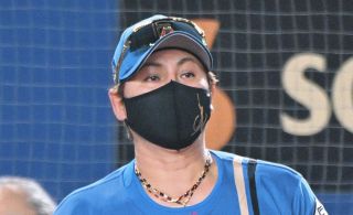 日本ハム・新庄監督、レイエスの一塁守備に「全然大丈夫」　郡司の二塁出場などポストシーズンへ下準備に余念なし