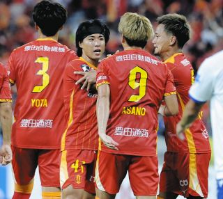 名古屋グランパス・小野雅史、「シュートコースだけ隙間が見えた」今季初勝利を決定付ける3点目は自身J1初ゴール