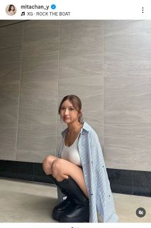 ◇浜崎あゆみ、『全身きらきらデニム』ショット「テンガロン最高ー