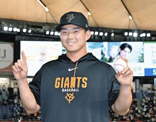 日本ハム】郡司裕也の折れたバットが球審の側頭部を直撃『 ヘルメット