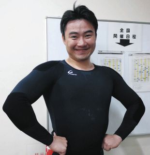 【四日市競輪】初日6R渾身ダッシュで緒方将樹がワンツー決めた　最後は松岡貴久に差され「直線が長かった。悔しい～」