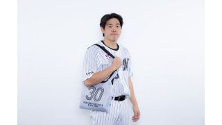 荻野貴司 2021 タイトル タイトルホルダー　記念フォトパネル ロッテ】タイトル獲得トリオの写真集発売：中日スポーツ・東京中