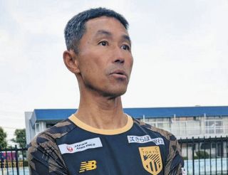 降格阻止へ、システム変更したFC東京、鋭いカウンターでゴールを奪うもポゼッションが…大型補強で危機的状況を脱することができるのか