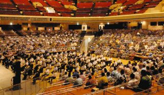 日本相撲協会、両国国技館で全協会員に研修会 「突発的な怒りをコントロールするために」講話