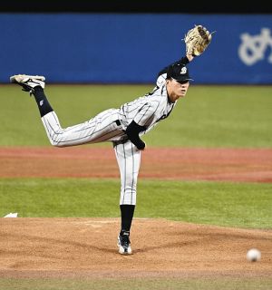 阪神　新井貴浩　実用スパイク 広島サヨナラ勝ちではしゃぎすぎの新井貴浩監督にSNSでも大喝采＆大