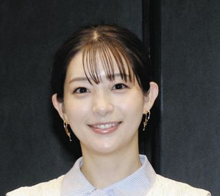 足立梨花、映画『チャイルド・プレイ』の『チャッキー』仮装にフォロワー「本気過ぎるのよ…」「えらい美人なチャッキー」