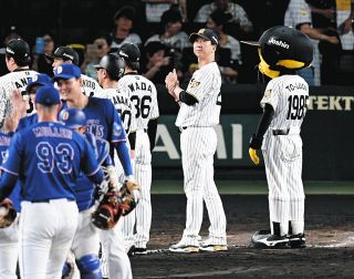 阪神】佐藤輝明、3戦ぶりの15号ソロで交流戦新人最多記録の5本塁打目を
