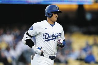 大谷翔平、今季14個目盗塁でメジャー通算100盗塁 さらに三盗を試みるもアウト、今季初の盗塁失敗