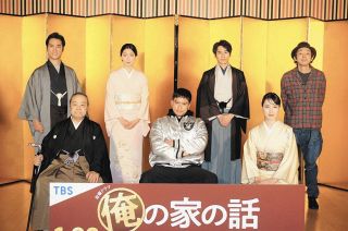 松坂桃李と新婚の戸田恵梨香“魔性の女”役に挑むも「撮影に入ってもよく分からない役…初めて」